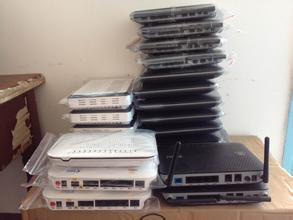 高價(jià)回收服務(wù)器、臺(tái)式機(jī)、筆記本及網(wǎng)絡(luò)辦公設(shè)備 環(huán)保與價(jià)值并重